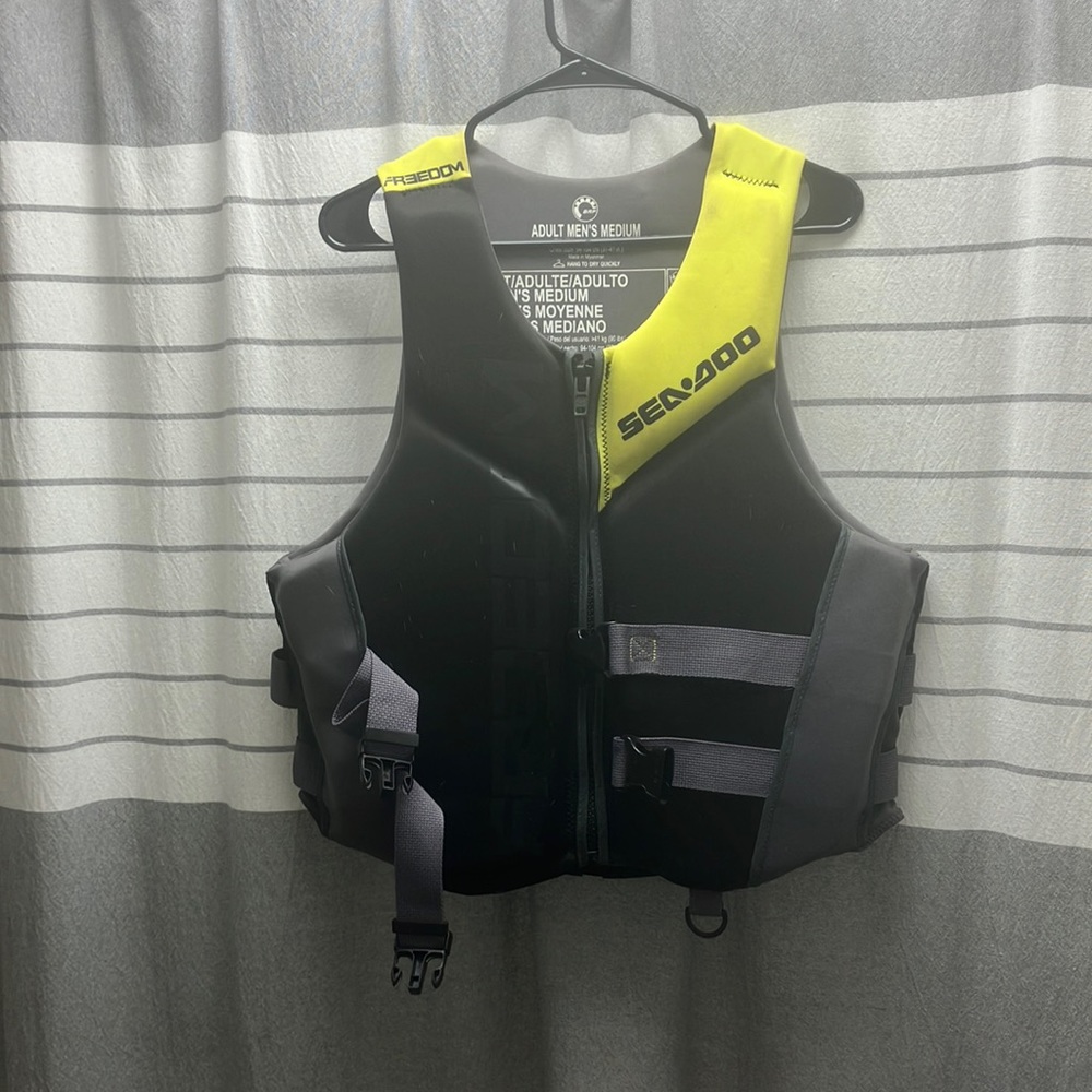 Life vest